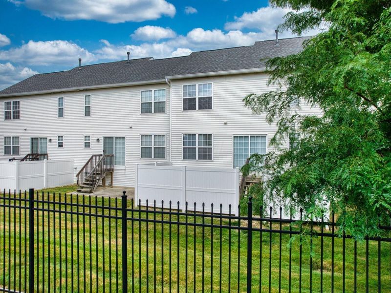 8199 Deering Oaks Drive , Blacklick, OH 43004 Photo 47