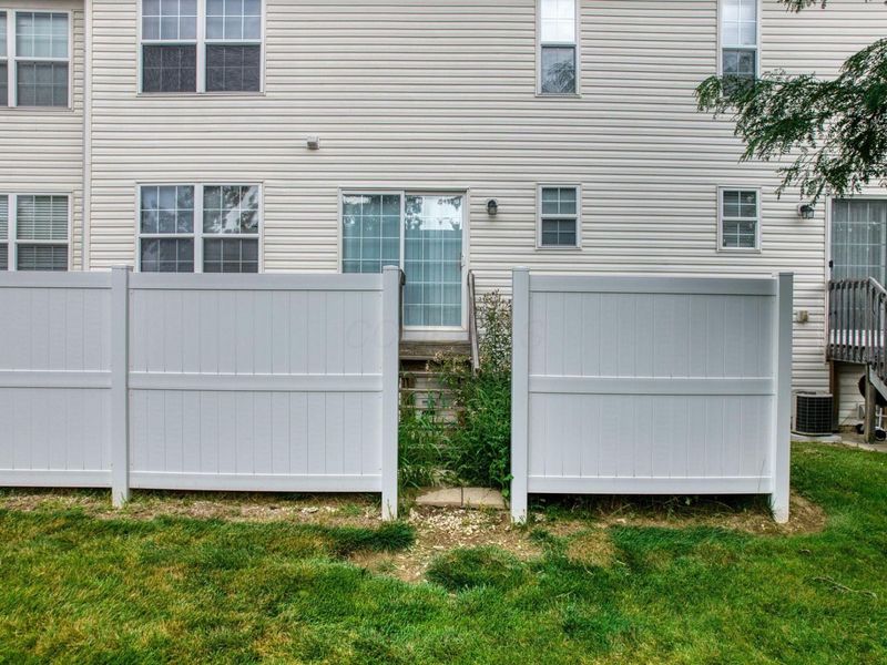 8199 Deering Oaks Drive , Blacklick, OH 43004 Photo 48
