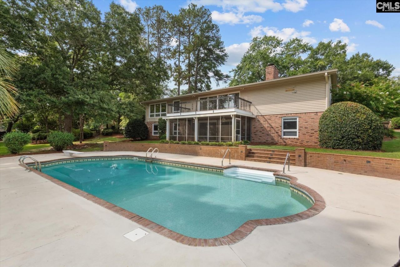 100 Hagen Court Photo 38