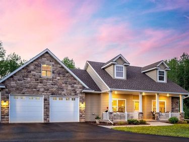 4911 Greystone Street, Hermantown, MN 55811