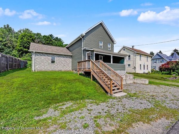 4075 Old Route 11 , Hallstead, PA 18822