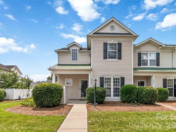 4131 Center Place Drive , Harrisburg, NC 28075