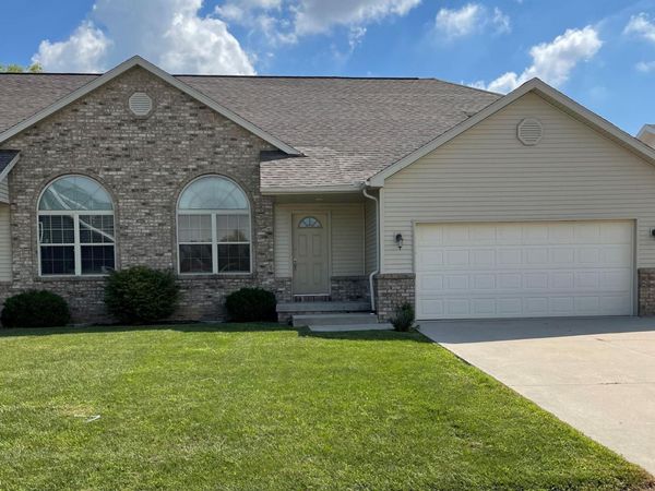 2911 Goldenrod Lane , Findlay, OH 45840