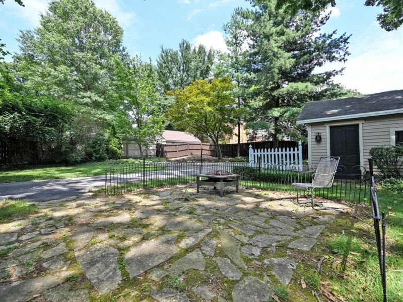 1652 Beacon Street, Cincinnati, OH 45230 Photo 51