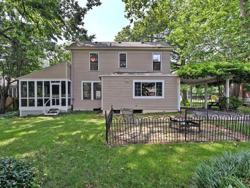 1652 Beacon Street, Cincinnati, OH 45230 Photo 57