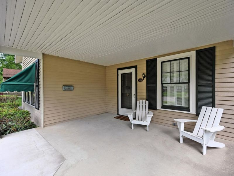 1652 Beacon Street, Cincinnati, OH 45230 Photo 6