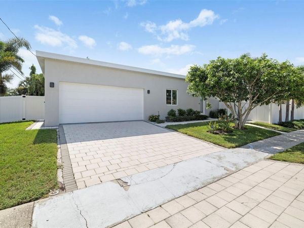 4524 RIVERWOOD AVENUE, SARASOTA, FL 34231