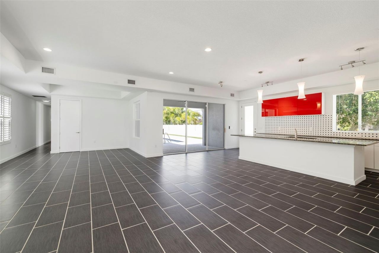 4524 Riverwood Avenue, Sarasota, FL 34231 Photo