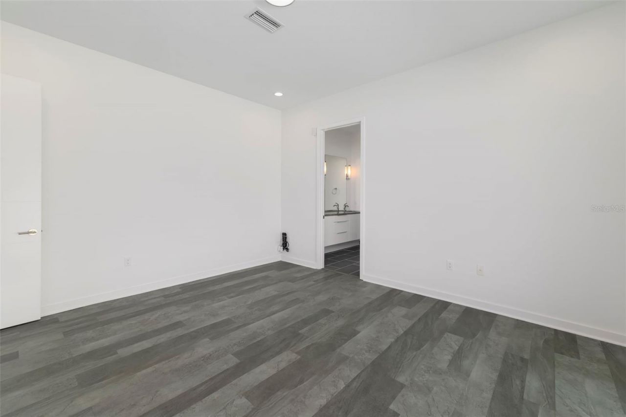 4524 Riverwood Avenue, Sarasota, FL 34231 Photo