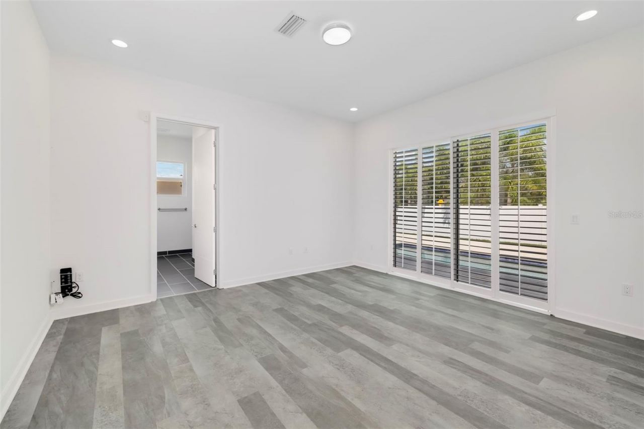 4524 Riverwood Avenue, Sarasota, FL 34231 Photo