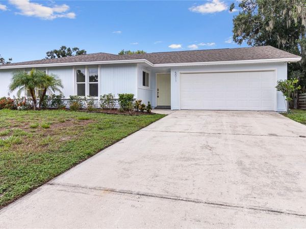 5011 LEON DRIVE, PALMETTO, FL 34221