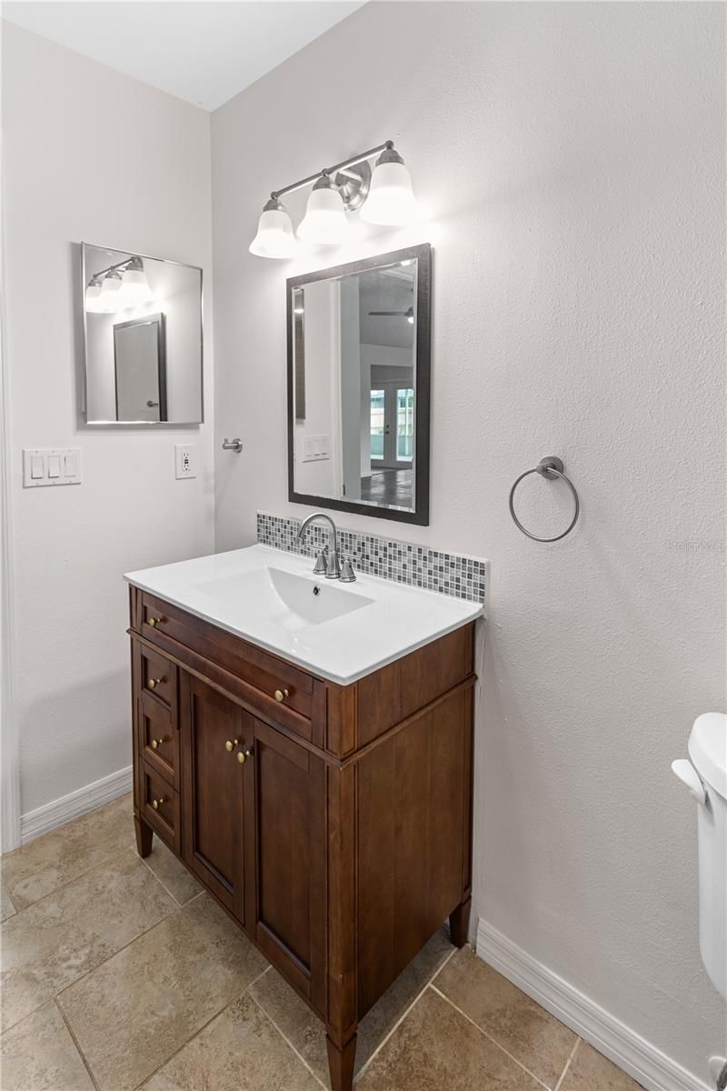 5011 Leon Drive, Palmetto, FL 34221 Photo