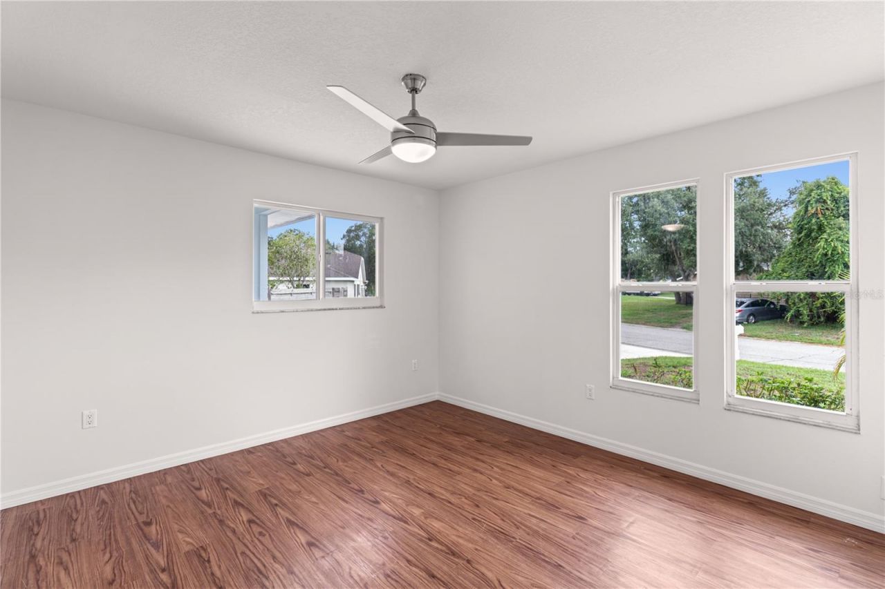 5011 Leon Drive, Palmetto, FL 34221 Photo