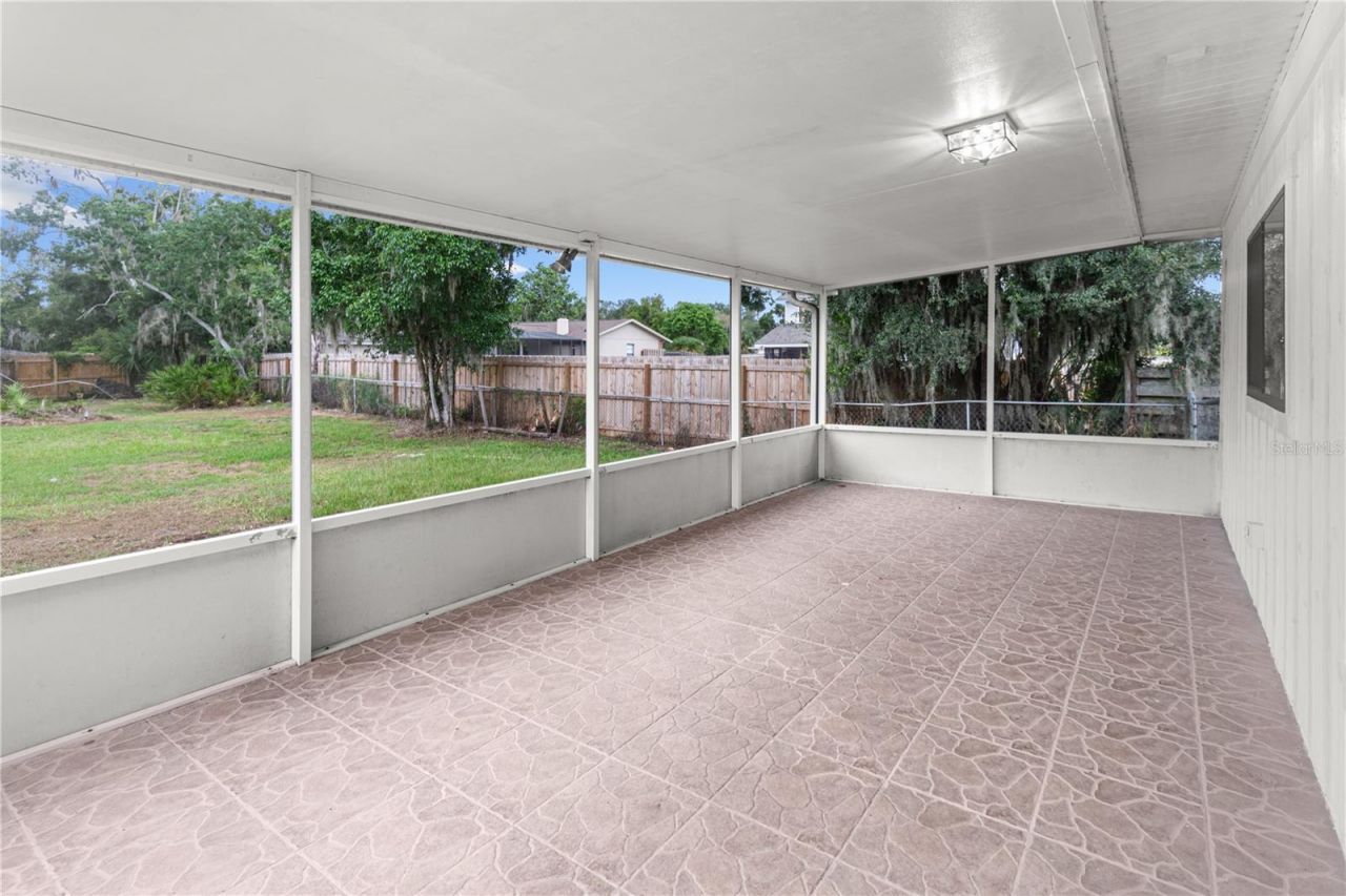 5011 Leon Drive, Palmetto, FL 34221 Photo