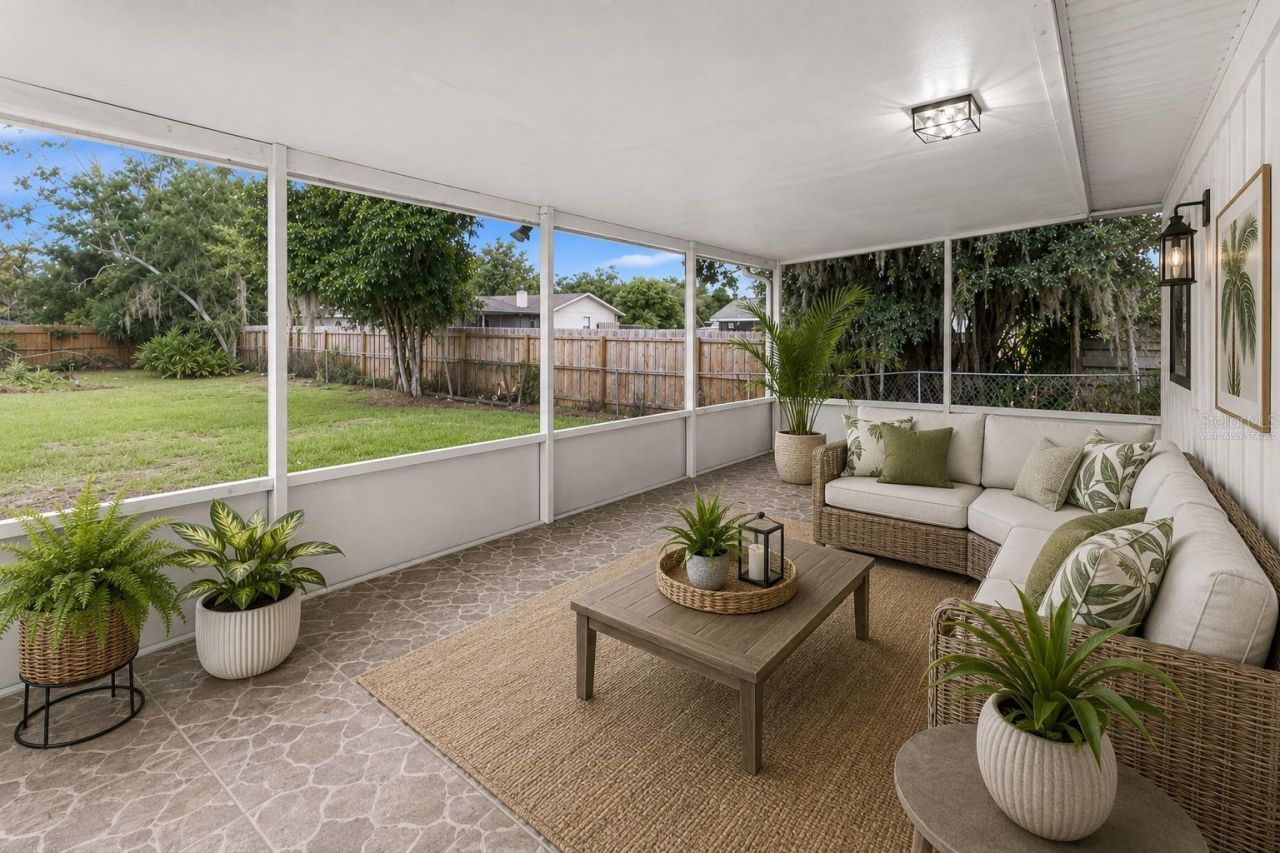 5011 Leon Drive, Palmetto, FL 34221 Photo