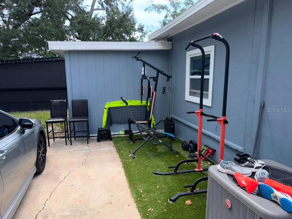 703 E Hamilton Avenue, Tampa, FL 33604 Photo
