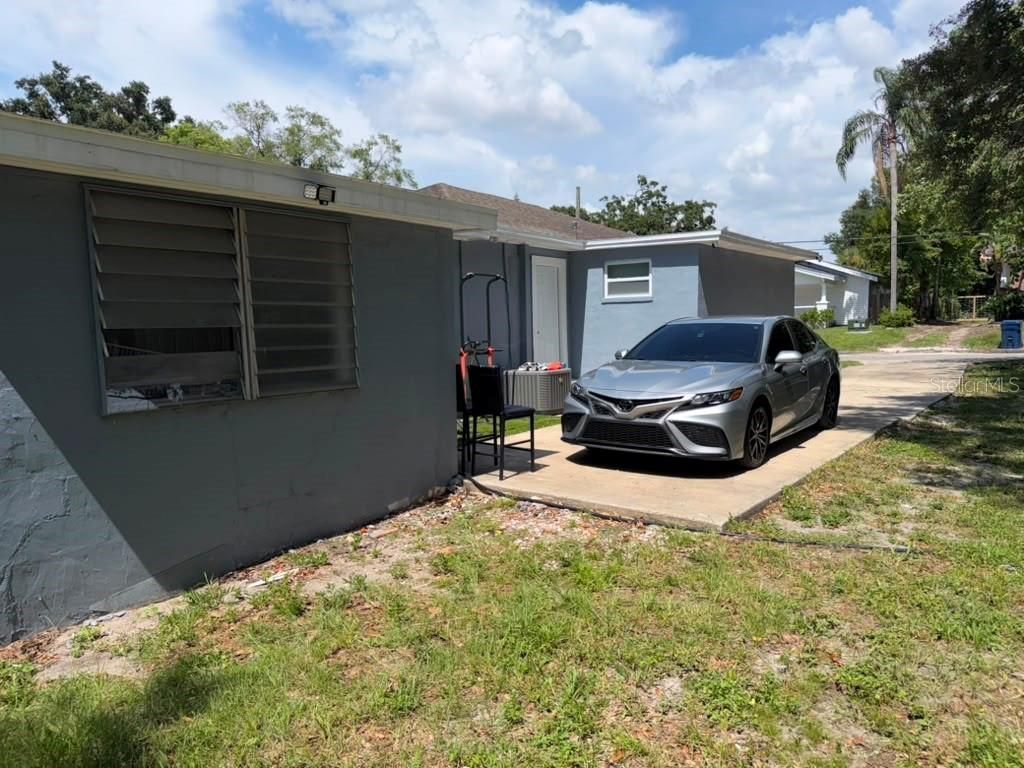 703 E Hamilton Avenue, Tampa, FL 33604 Photo