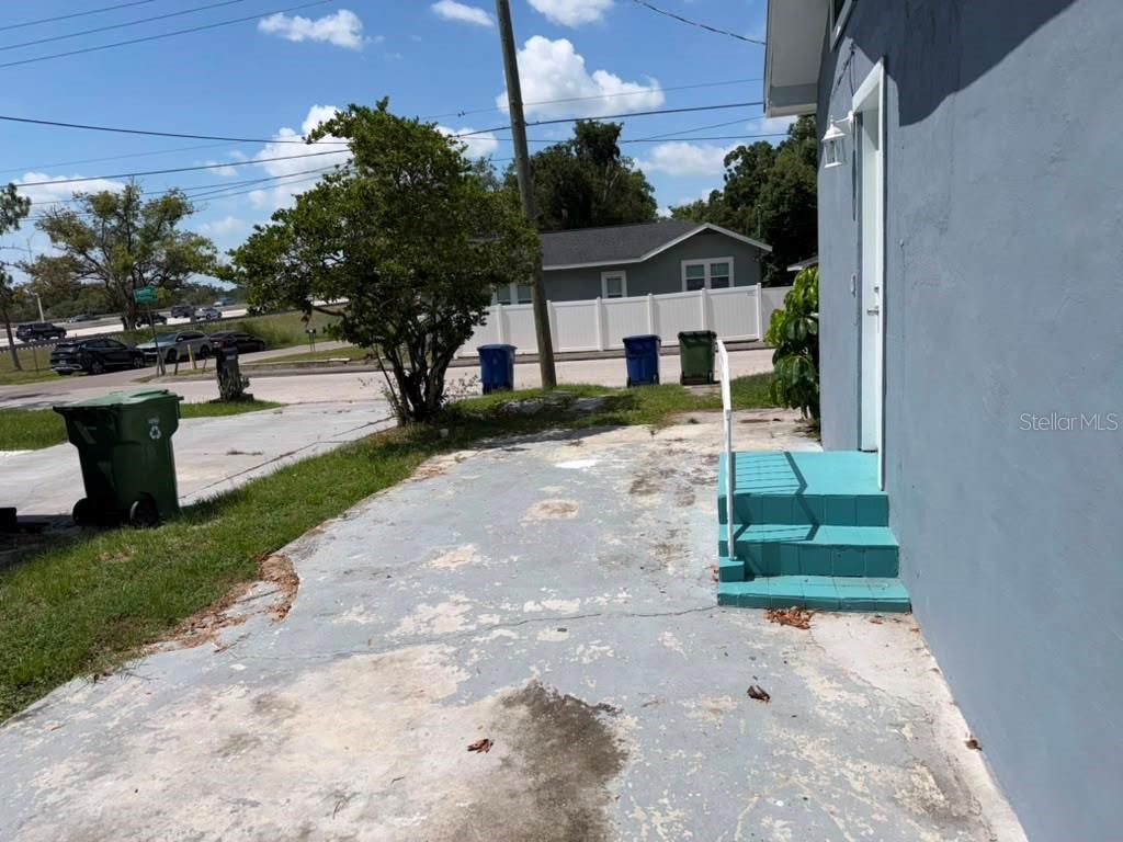 703 E Hamilton Avenue, Tampa, FL 33604 Photo