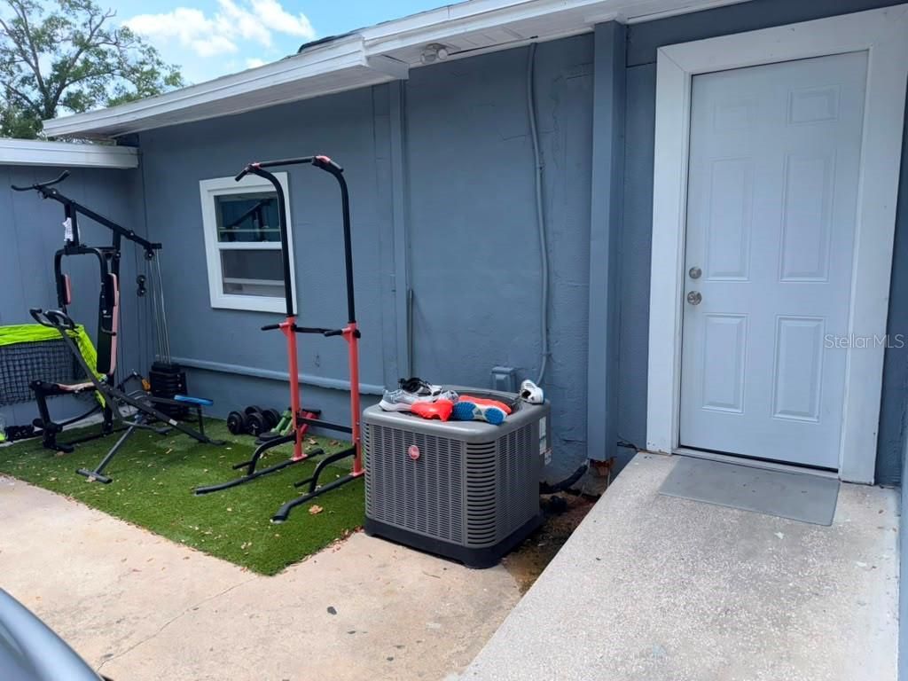 703 E Hamilton Avenue, Tampa, FL 33604 Photo