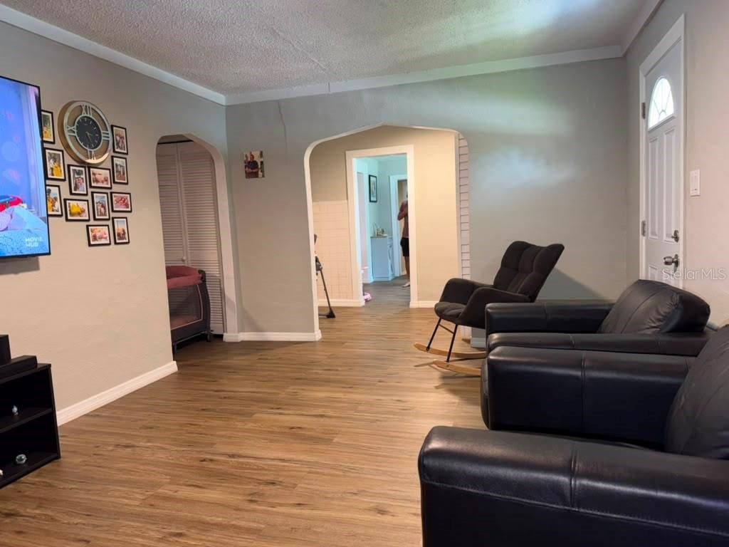 703 E Hamilton Avenue, Tampa, FL 33604 Photo