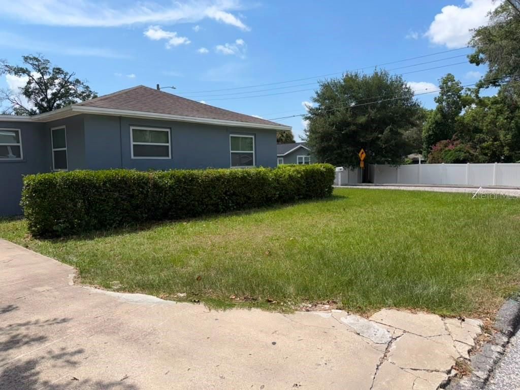 703 E Hamilton Avenue, Tampa, FL 33604 Photo