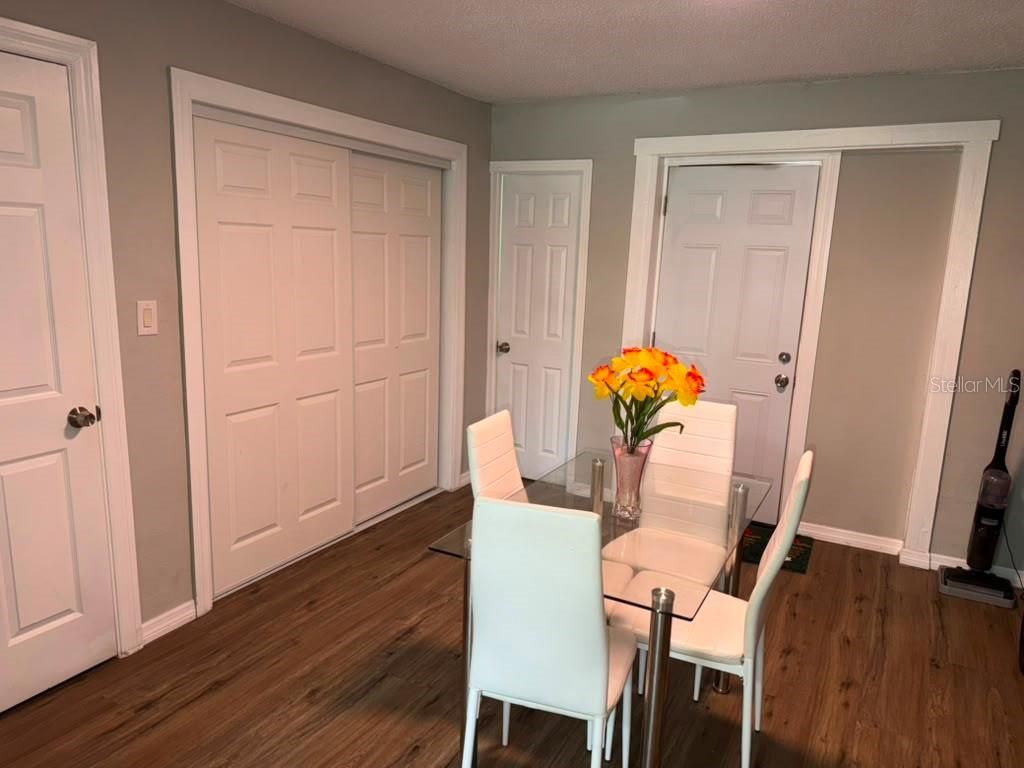 703 E Hamilton Avenue, Tampa, FL 33604 Photo