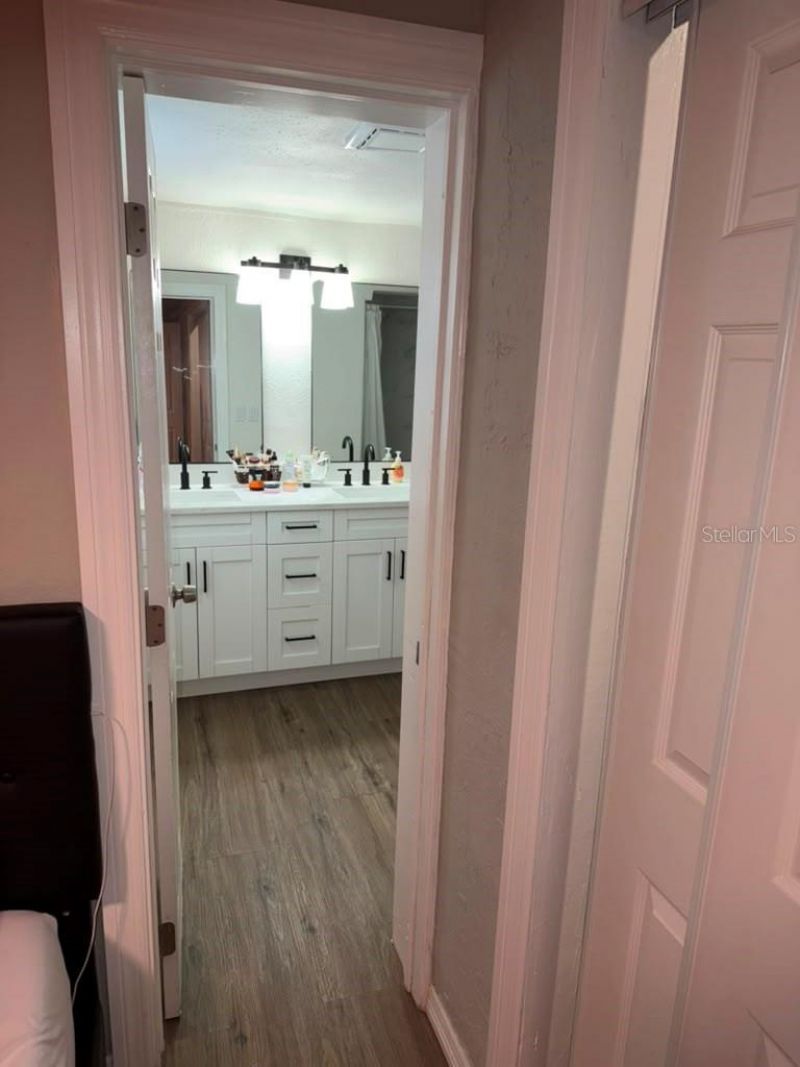 703 E Hamilton Avenue, Tampa, FL 33604 Photo