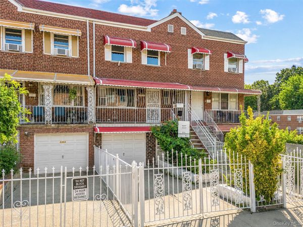 3302 Tiemann Avenue , Bronx, NY 10469