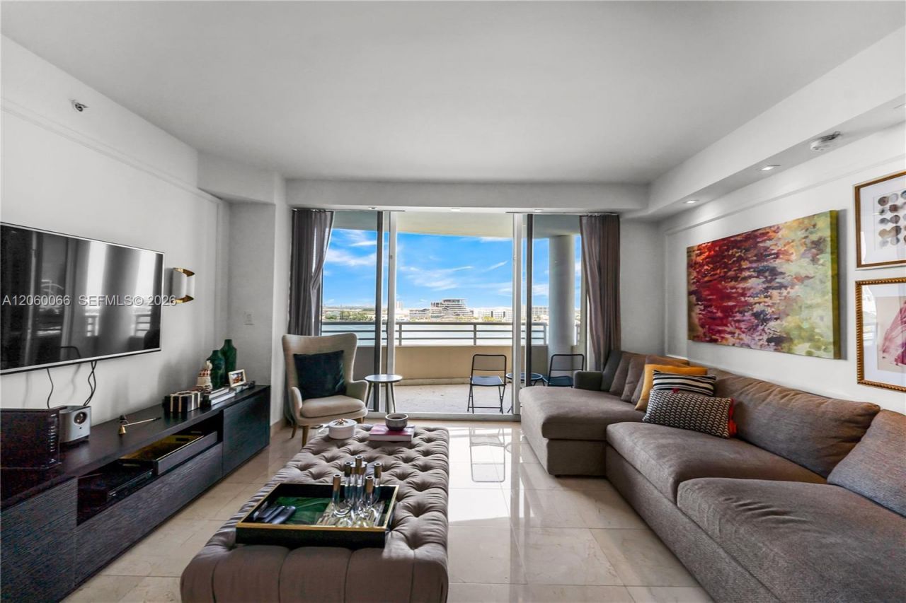 848 Brickell Key Dr, Unit 1102, Miami, FL 33131 Photo