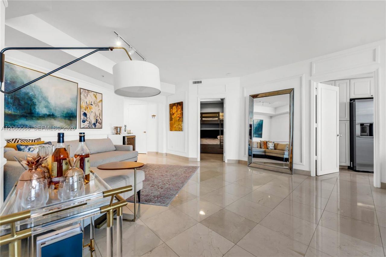 848 Brickell Key Dr, Unit 1102, Miami, FL 33131 Photo