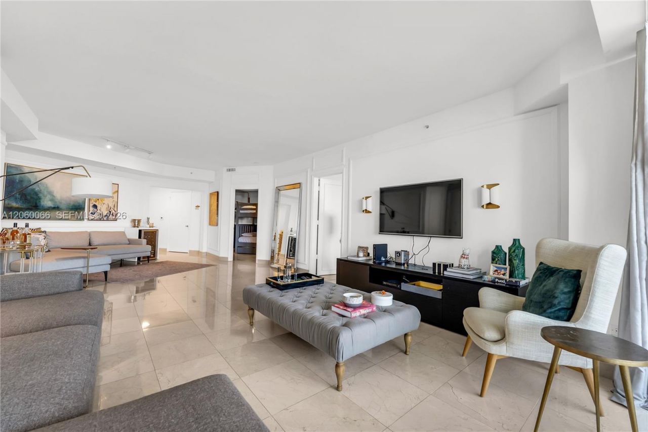 848 Brickell Key Dr, Unit 1102, Miami, FL 33131 Photo