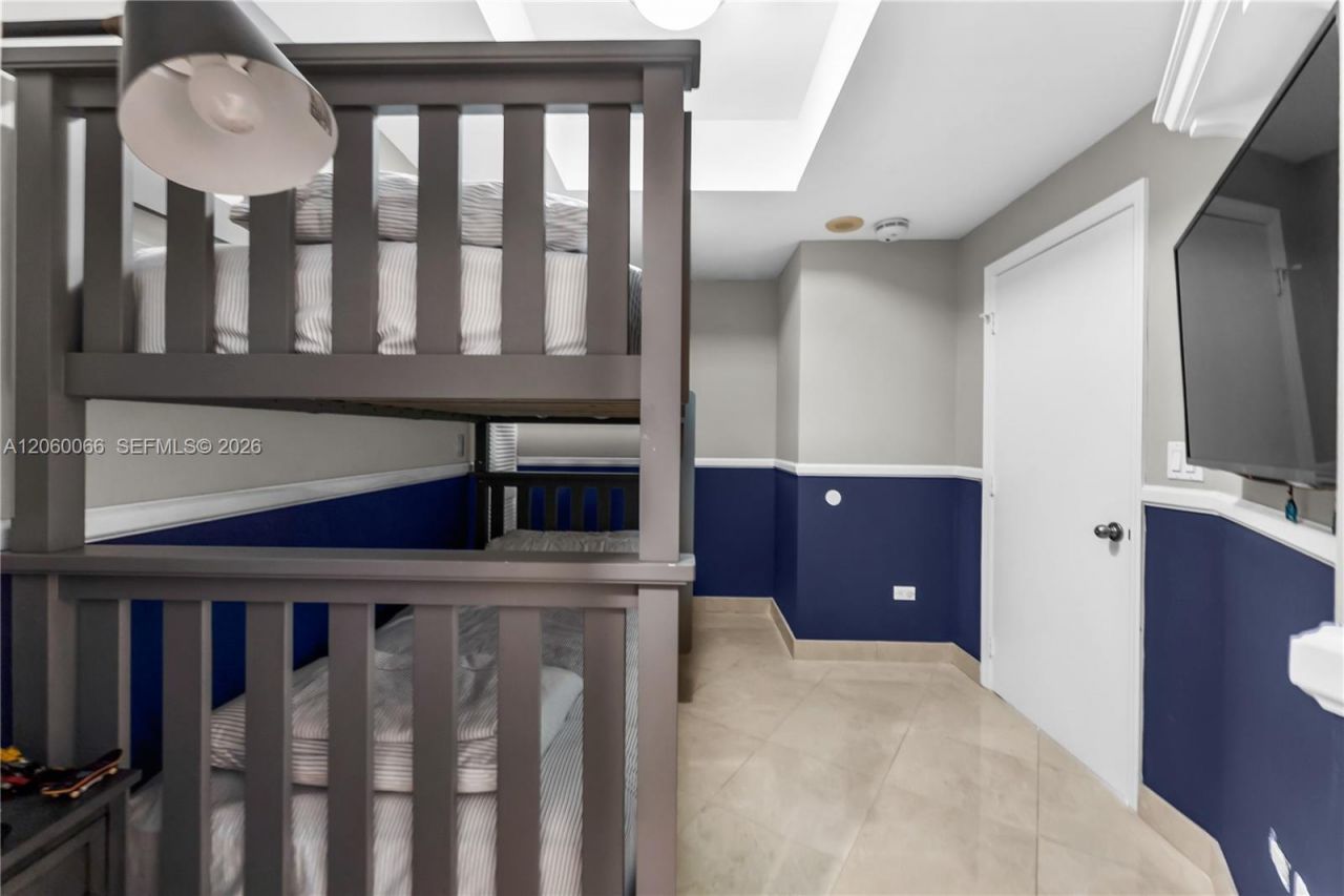 848 Brickell Key Dr, Unit 1102, Miami, FL 33131 Photo
