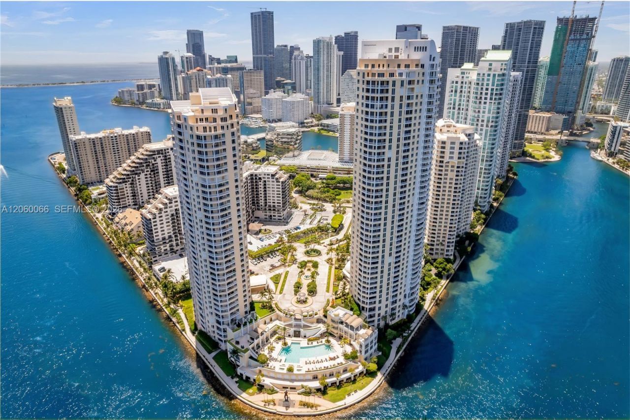 848 Brickell Key Dr, Unit 1102, Miami, FL 33131 Photo