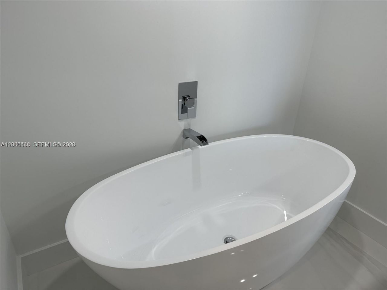 19101 NE 36th Ct , Unit 1811, Aventura, FL 33180 Photo