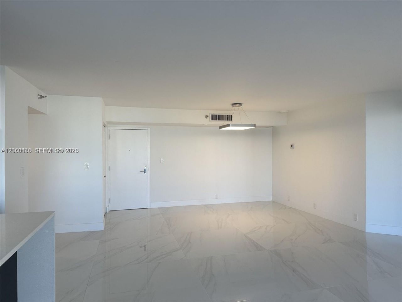 19101 NE 36th Ct , Unit 1811, Aventura, FL 33180 Photo