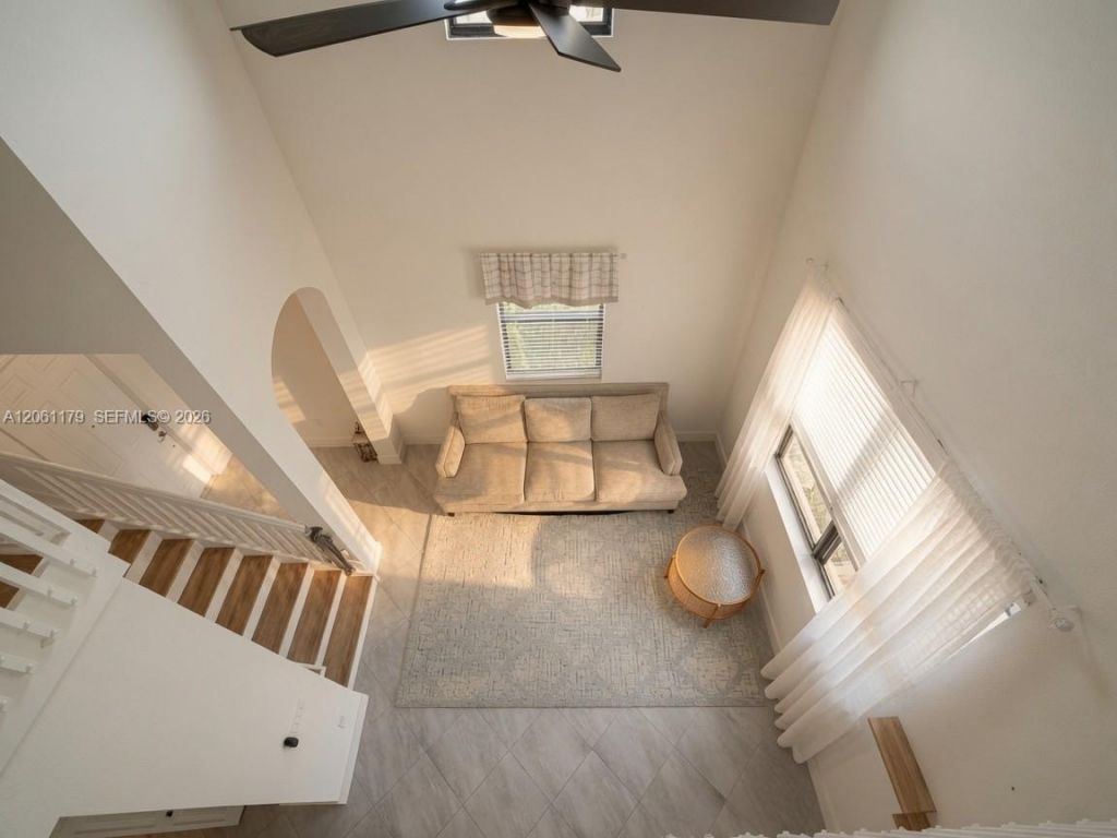 233 NE 23rd Ter, Homestead, FL 33033 Photo