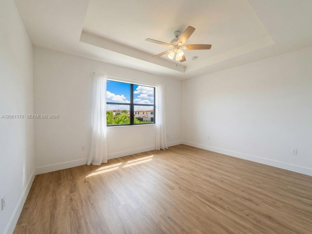 233 NE 23rd Ter, Homestead, FL 33033 Photo