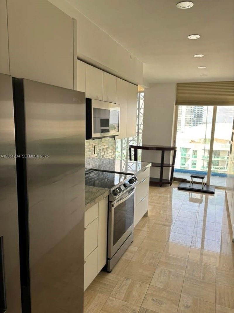 19355 Turnberry Way , Unit 26E, Aventura, FL 33180 Photo
