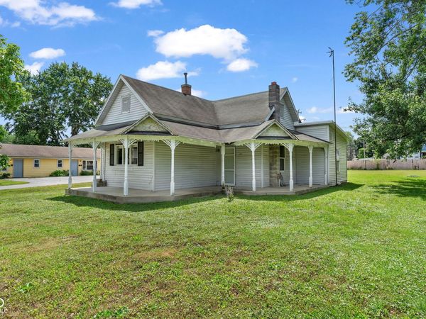 204 S Lafayette Street , Cloverdale, IN 46120