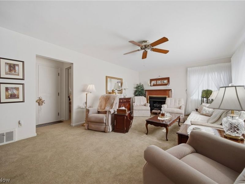 1808 Broad Boulevard , Cuyahoga Falls, OH 44223 Photo 12