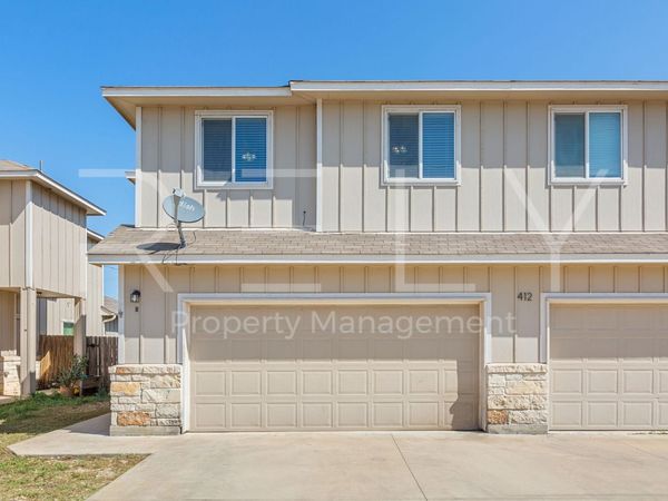 412 Carl Shipp DR , Unit B, Liberty Hill, TX 78642