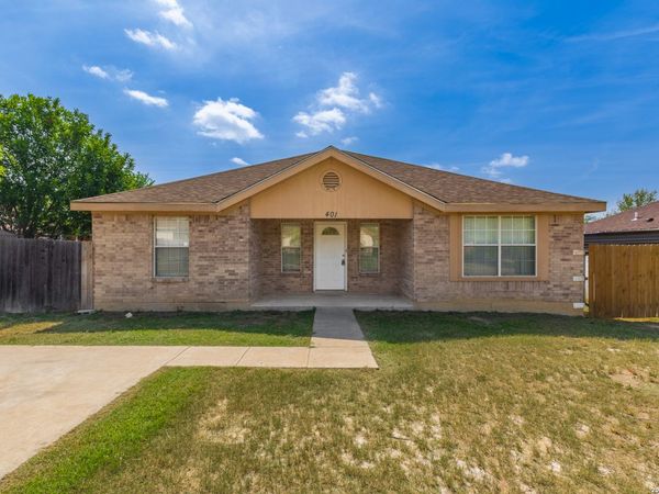 401 Keli Circle, Eagle Pass, TX 78852