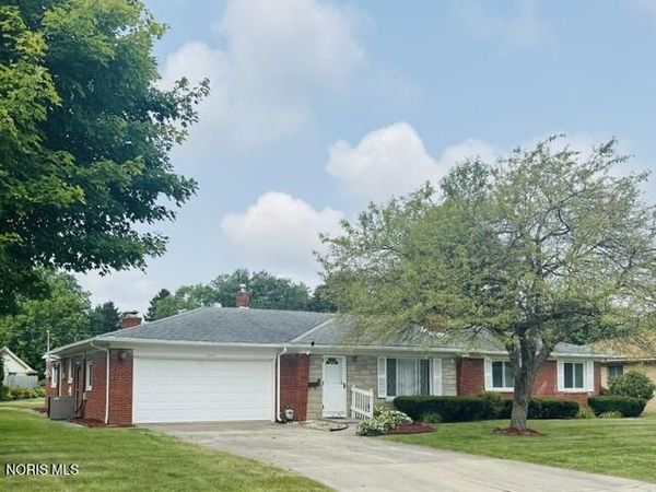 1402 Juliet Drive, Toledo, OH 43614