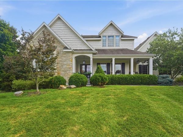3835 W 180th Terrace, Stilwell, KS 66085