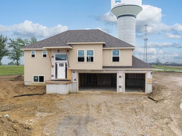 15589 Sheridan Court, Basehor, KS 66007
