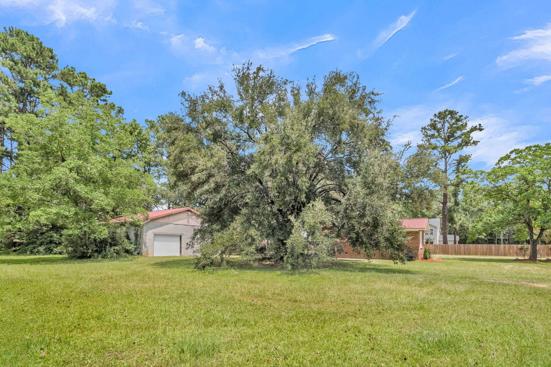 105 Young Drive Photo 14