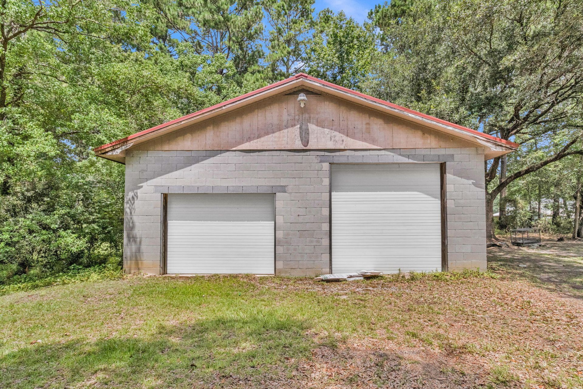 105 Young Drive Photo 15