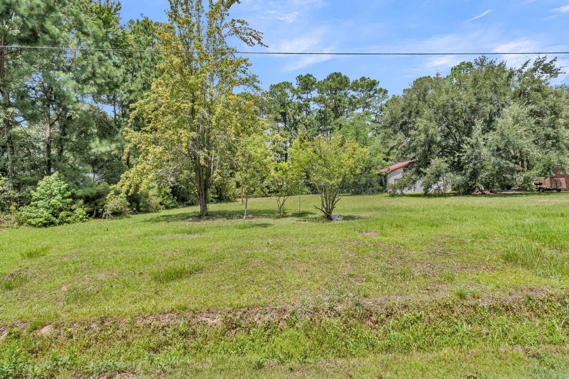105 Young Drive Photo 17