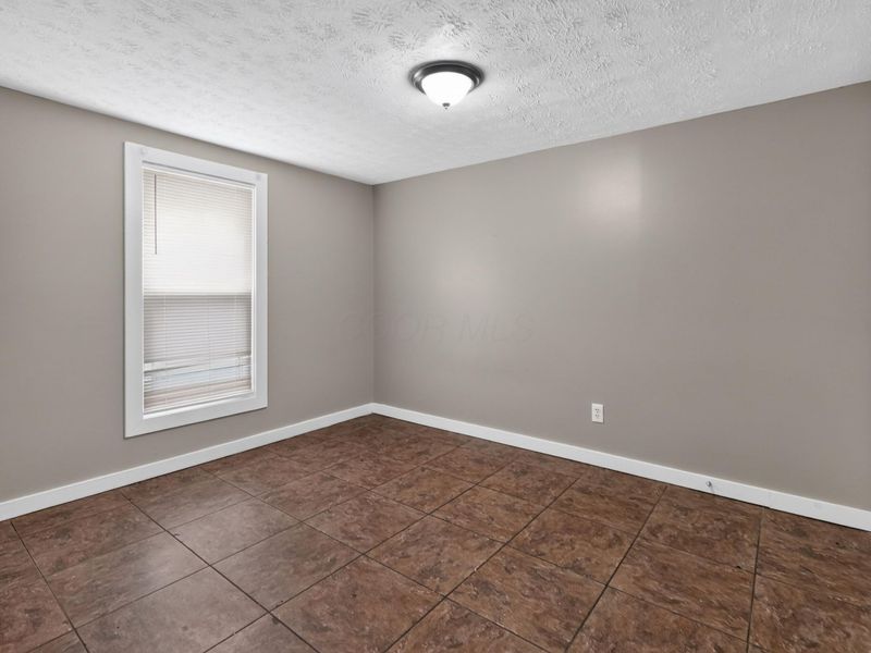 2475 Perdue Avenue , Columbus, OH 43211 Photo 15