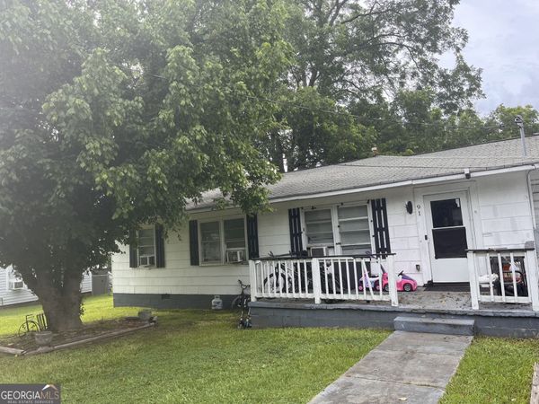 91 W Lipham Street, Tallapoosa, GA 30176